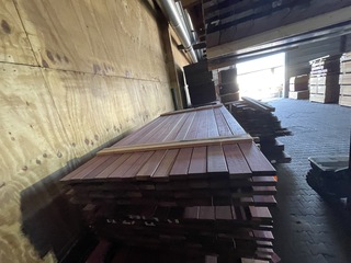 Ca. 52x Purple Heart hardhouten planken geschaafd, 21x70mm, lengte 185